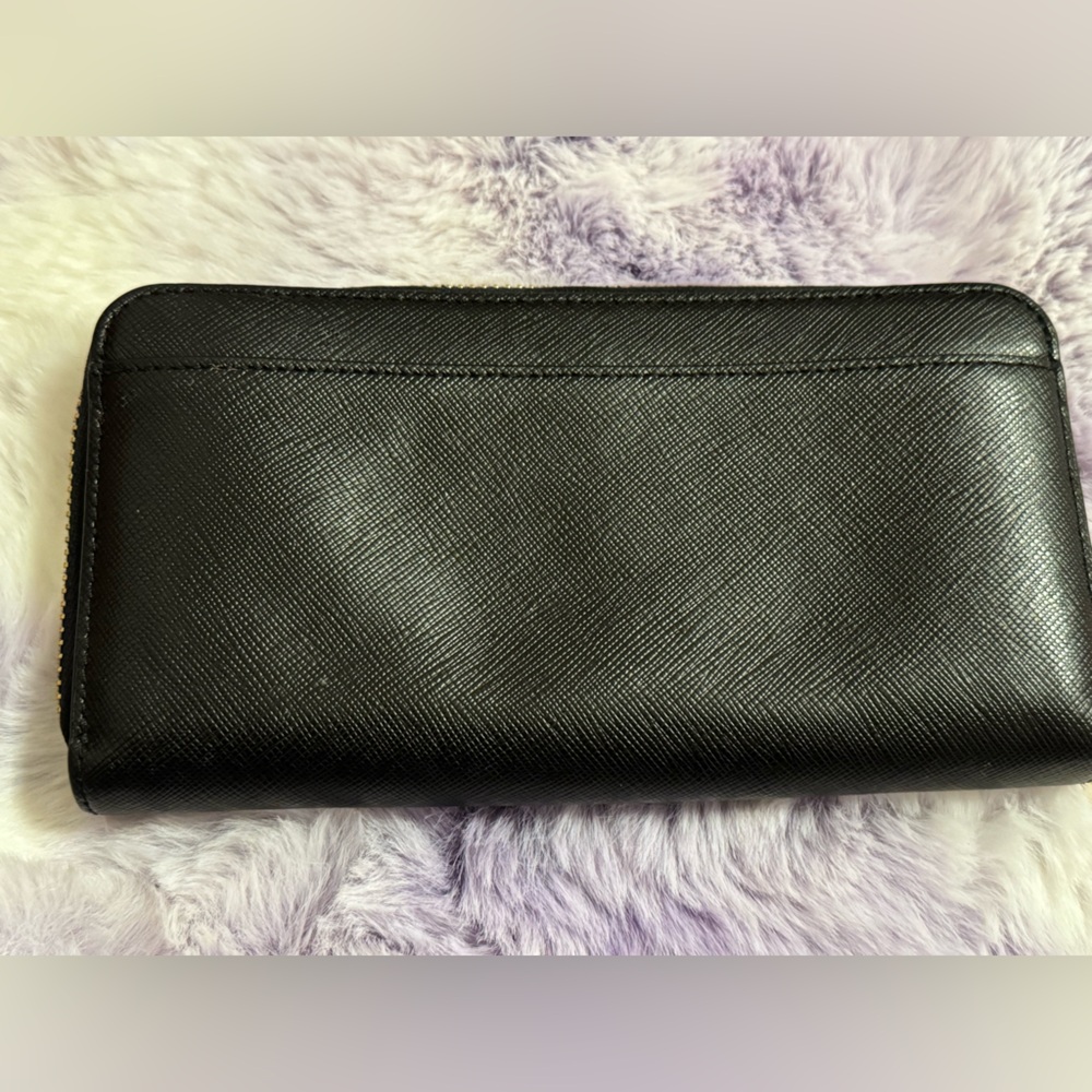 Kate Spade Purl- Pearl embellished Leather Zip Around wallet - Picture 2 of 5